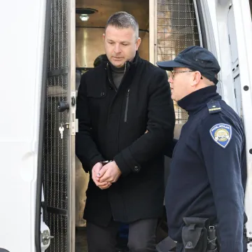 &Scaron;incek prvi put o aferi otpada: 'Moja obitelj pretrpjela je veliku poslovnu &scaron;tetu'