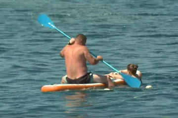 Nova muka na Jadranu jer se 'vlasnicima ne da': 'Smeta djeci, može se zapetljati za konopce'