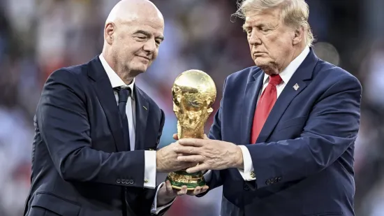 Trump stao uz Infantina usred nogometne pobune: 'Smjena bi bila stra&scaron;na pogre&scaron;ka'