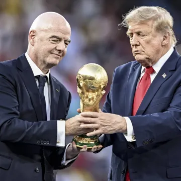 Trump stao uz Infantina usred nogometne pobune: 'Smjena bi bila stra&scaron;na pogre&scaron;ka'