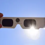 Stiže pomrčina, astronom odgovara: &Scaron;to ako je gledamo bez naočala?