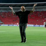 Stanković vi&scaron;e nije trener Crvene zvezde, podnio je ostavku nakon &scaron;okantnog ispadanja