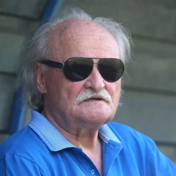 Legendarni trener komentirao crveni karton Dinamovog vratara: 'To je sramotno'