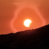 Pomrčina odu&scaron;evila Hrvate: Čitatelji &scaron;alju fotografije neobičnog prizora!