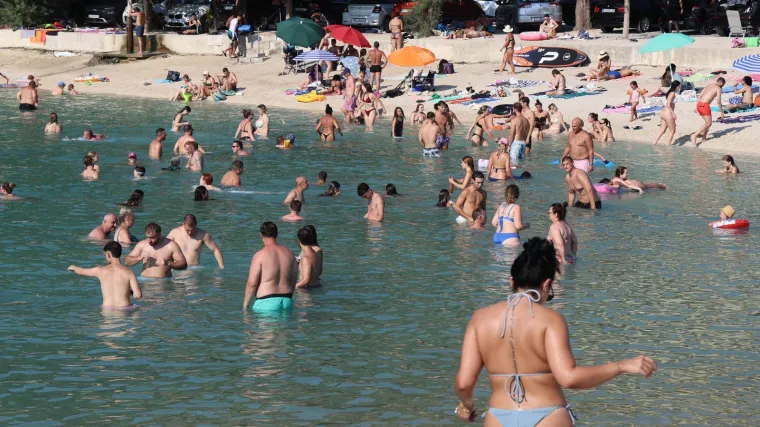Popu&scaron;ta pakleni toplinski val? Stiže ugodnije vrijeme, ali jedan dio Hrvatske jo&scaron; će se pržiti