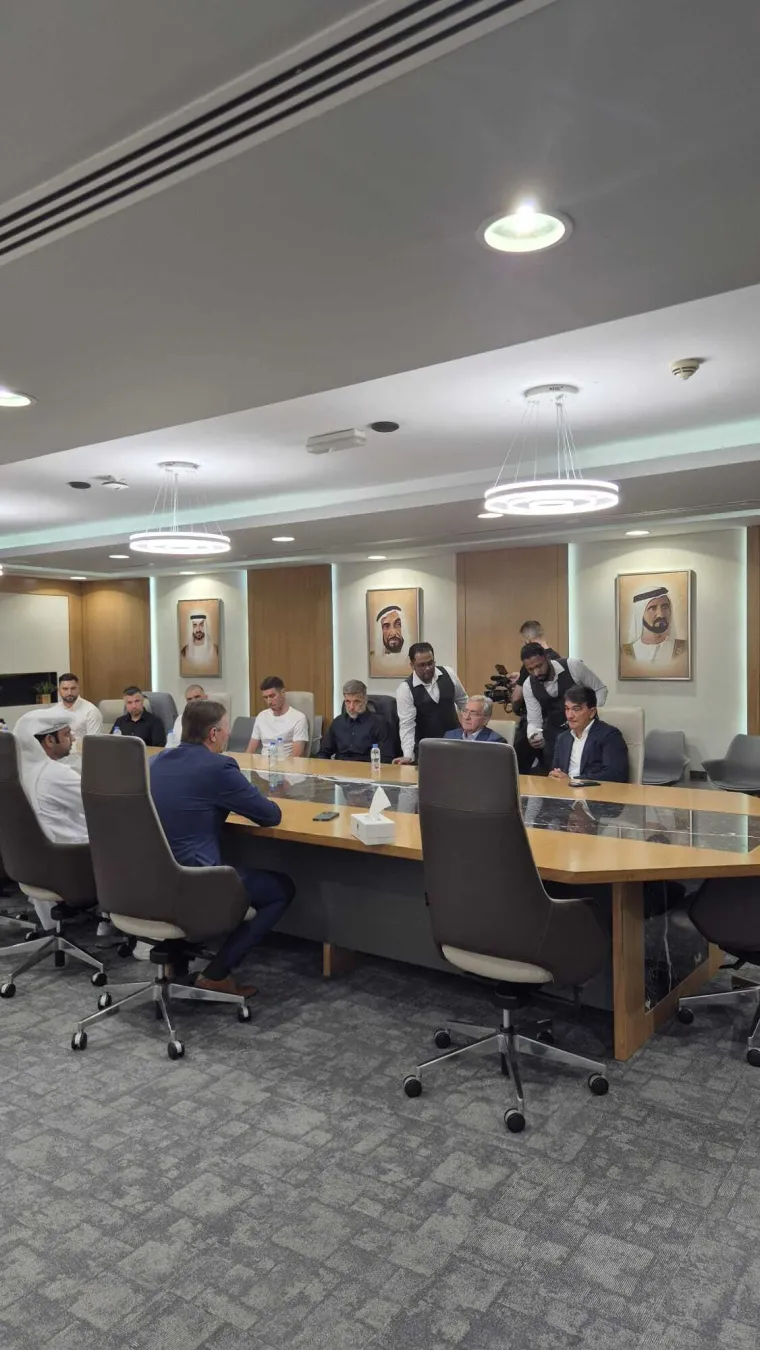Pogledajte kadrove iz UAE-a: Hrvati stigli na potpise velikih ugovora