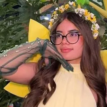 Popularna influencerica (17) poginula s majkom i bakom