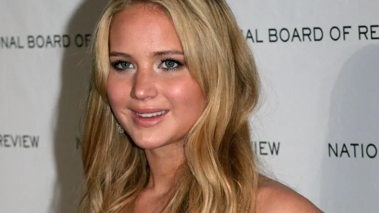Sjećate li se Jennifer Lawrence s početka? Njezin nevini imidž i &scaron;arm osvajali su milijune