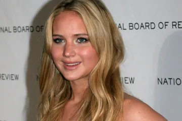 Sjećate li se Jennifer Lawrence s početka? Njezin nevini imidž i &scaron;arm osvajali su milijune
