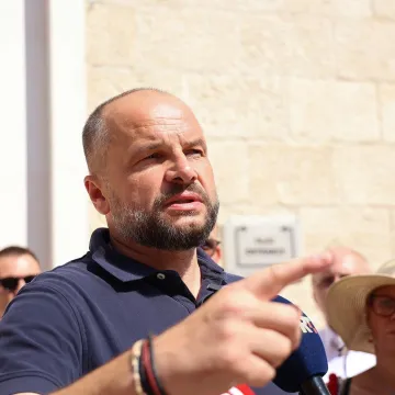 SDP pokreće postupak izglasavanja nepovjerenja Plenkoviću