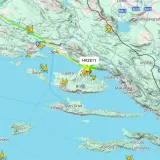 Tisuće ljudi prate kanadere iznad Omi&scaron;a, njihovi letovi među najpraćenijima na svijetu