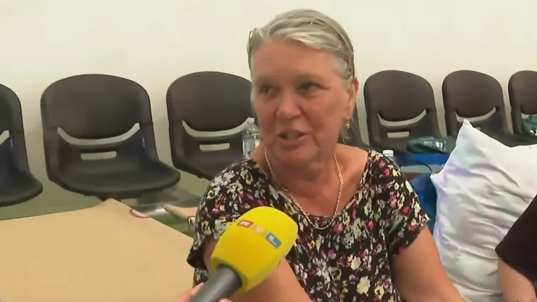 Vi&scaron;e od tisuću ljudi bježalo pred požarom, Anka: 'Probudili su me i rekli da uzmem &scaron;to mogu'