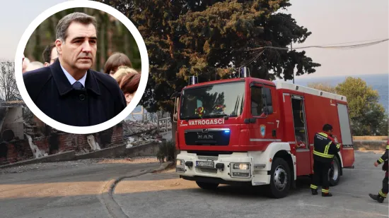 Vatra stigla i do vile Nadana Vido&scaron;evića! Kuća do nje je potpuno stradala