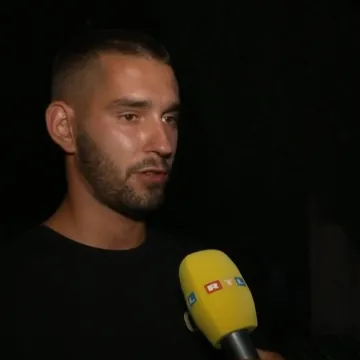 Herojska akcija usred požara kod Omi&scaron;a: Milan s dva broda spasio 60 ljudi, a onda je nastao kaos