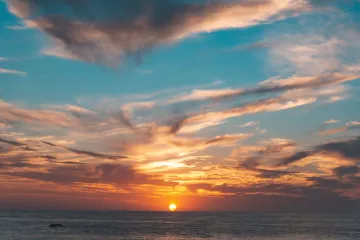 &Scaron;aljite najljep&scaron;e zalaske! Nakon &scaron;to nam je Mjesec 'ukrao' dio Sunca, vi nam ukradite dah