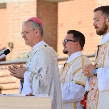 Kutle&scaron;a na Veliku Gospu upozorio na krizu Europe: 'Čovjek počinje gubiti i zemlju'