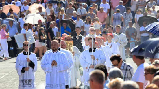 Marijanska sveti&scaron;ta danas su bila puna: 'Ako ti je te&scaron;ko, onda ode&scaron; tu i vrati&scaron; se preporođen'