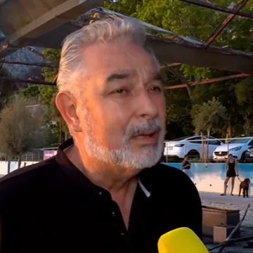 Nakon vatrene stihije stiže pomoć: Gradonačelnik Omi&scaron;a otkrio &scaron;to čeka ljude koji su ostali bez svega