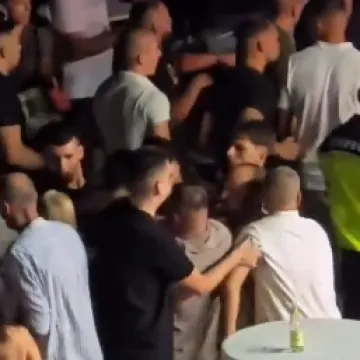 Masovna tučnjava na koncertu Amadeus benda u Crnoj Gori, intervenirali osiguranje i policija