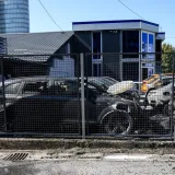 Dva Audija, dva Mercedesa, &Scaron;koda i BMW: Svi su planuli noćas u dvori&scaron;tu zagrebačkog autosalona