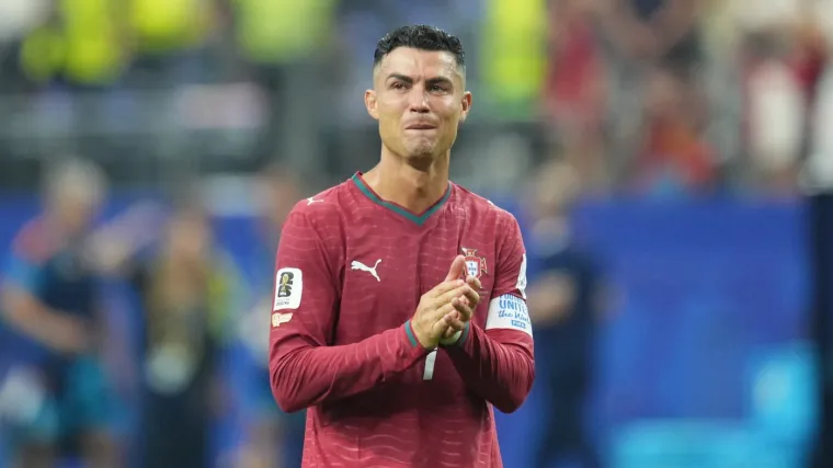 Ronaldo &scaron;okirao svijet, ovo je kraj nevjerojatne priče: &lsquo;Iza mene je 25 godina velikog odricanja&lsquo;
