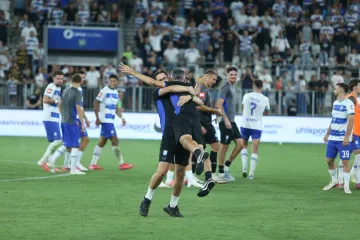 Osječani burno proslavili treću uzastopnu pobjedu u SHNL-u