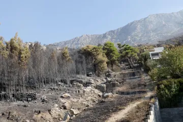Gorjelo na granici sa Srbijom, kod Makarske ispaljivali rakete: Doznajemo kakvo je stanje jutros