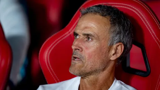 Luis Enrique iznerviran pitanjem naglo ustao i prekinuo konferenciju za medije