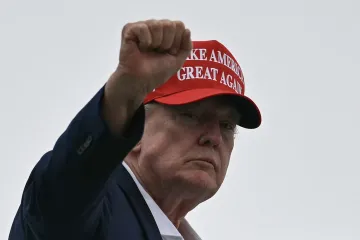 Trump zaprijetio savezniku zbog Hormu&scaron;kog tjesnaca: 'Bombardirat ćemo ih'