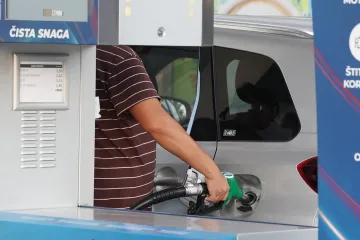Od ponoći na snazi nove cijene goriva: Evo &scaron;to će vas dočekati na benzinskim postajama
