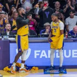 Drama u Lakersima: Obitelj koja je desetljećima vodila klub sada se raspada zbog milijardi