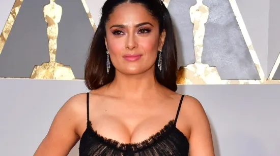 Salma Hayek postala baka i unuku odmah dala preslatki nadimak