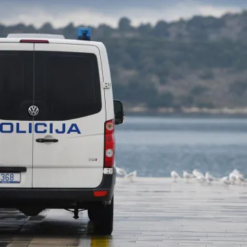 Novi detalji užasa na Pagu: Pijani dvojac vrijeđao Srbina pa ga fizički napali