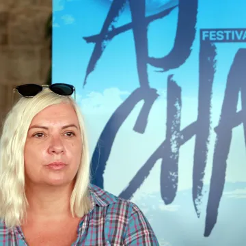 Ne mari za tuđe mi&scaron;ljenje: Danijela skinula odjeću i pokazala kako izgleda u kupaćem kostimu