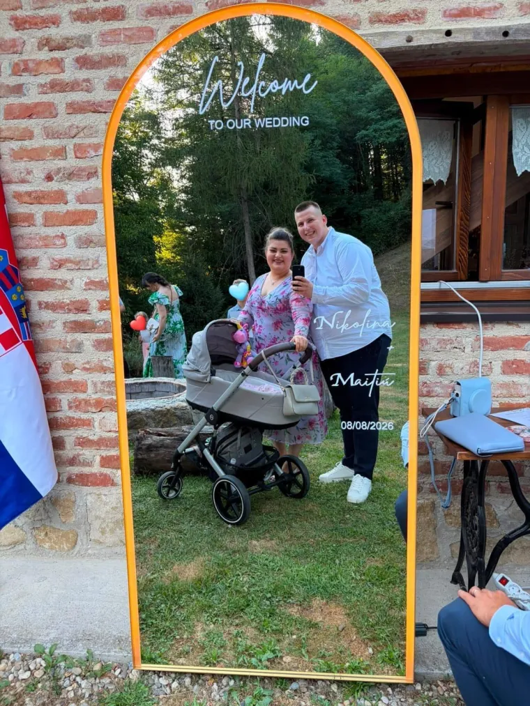 Silvija i Mislav o prvim tjednima s kćerkicom Antonelom: 'Tata je promijenio vi&scaron;e pelena'