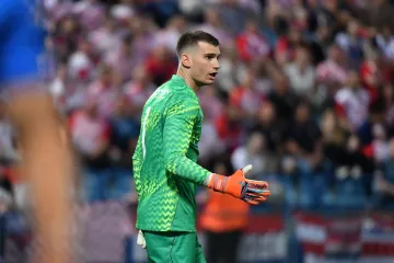 Senzacionalan zaplet oko Livakovića: U transfer se uključuje Barcelona!