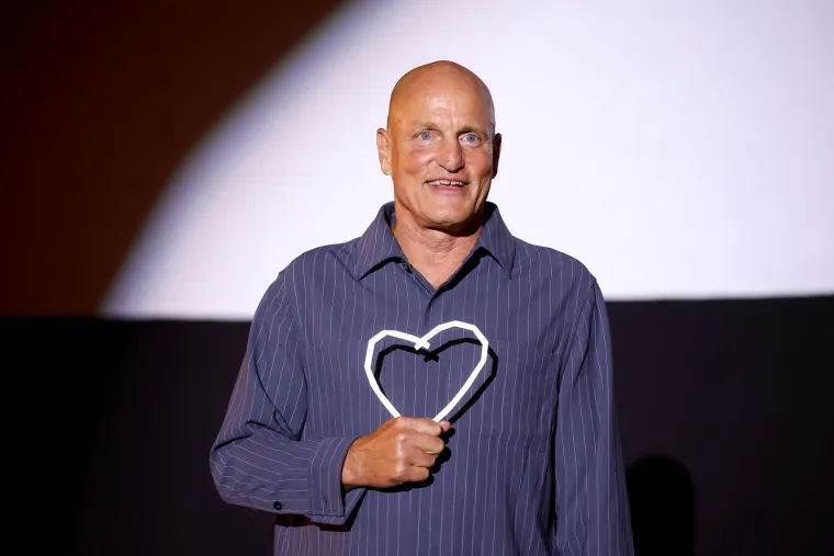 Woody Harrelson s Vi&scaron;njićem, Lokasom i Navojcem zapjevao pjesmu Mi&scaron;e Kovača
