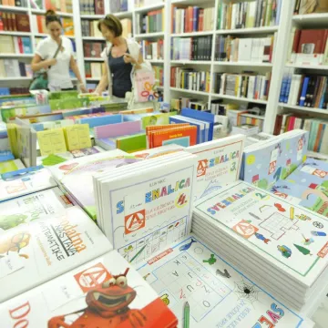 &Scaron;kolska godina sve bliža: Provjerili smo koliko treba izdvojiti za &scaron;kolarce, ima poskupljenja