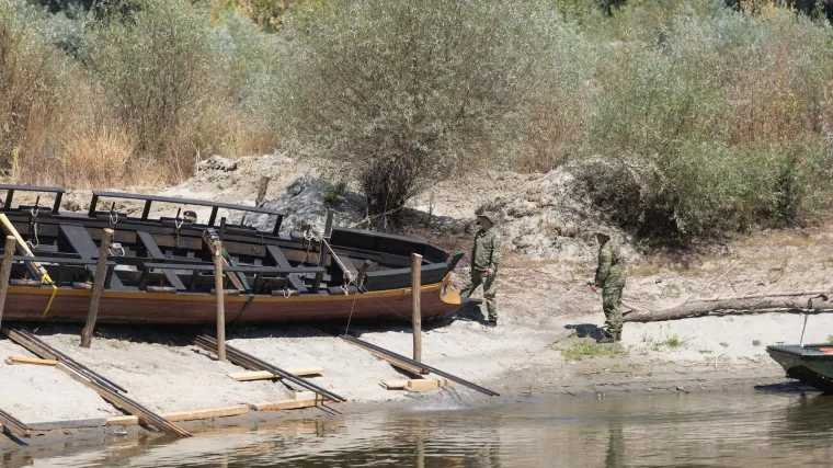 N&uuml;rnberg ga izgradio, Drava zarobila: Brod od milijun eura i 4000 čavala spa&scaron;ava Hrvatska vojska