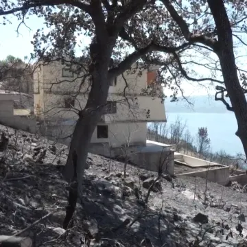 Nakon požara među Omi&scaron;ane uvukao se strah od stijena: 'Bilo je jezivo, ne bih im bio u koži'