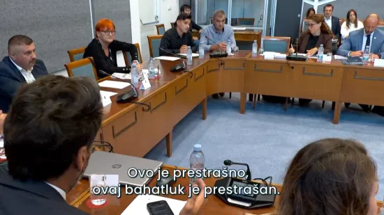 Jeste li primijetili ovo? Dok građani Gospića traže odgovore, neki zastupnici se smiju: 'Ovo je prestra&scaron;no'