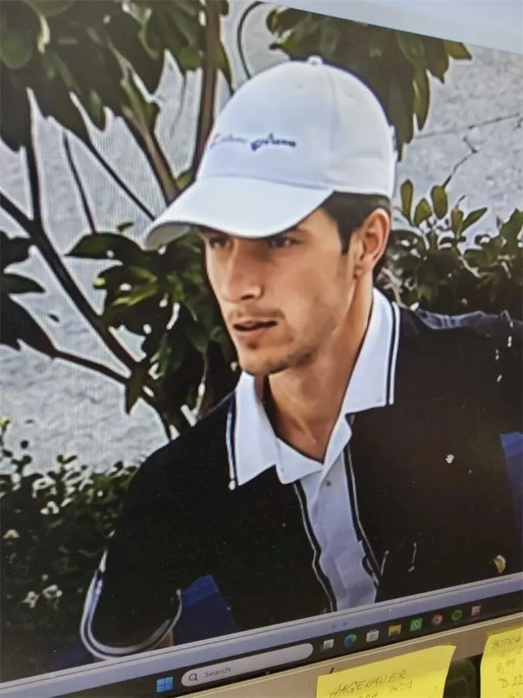 Jesu li ukrali i 10.000 eura vrijedan bicikl Marka Livaje? Policija objavila fotografije