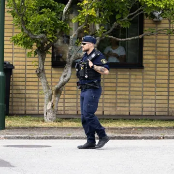 Mačem napao ljude u srednjoj &scaron;koli u &Scaron;vedskoj: Ima ozlijeđenih, jedna osoba privedena