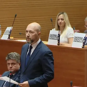 Burna sjednica zavr&scaron;ila odbijenicom Milanovićevih prijedloga: 'Svanut će jutro ponosa ili srama'