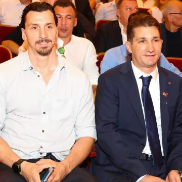 Zlatan Ibrahimović izazvao pomamu u Splitu: 'Veliko hvala &scaron;to si do&scaron;ao'