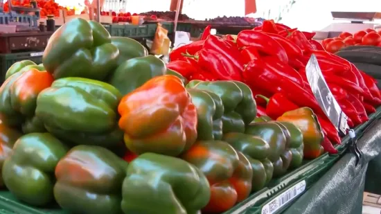Počinje sezona zimnice: Evo koliko danas treba izdvojiti za paprike, krastavce i ajvar