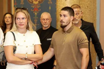 Kći Slavena Bilića privukla pažnju u Splitu: Pozirala u dru&scaron;tvu sina poznatog srpskog mogula