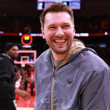 Luka Dončić je neprepoznatljiv: Pojavio se u javnosti i sve &scaron;okirao