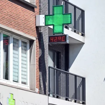 Grčku prži novi toplinski val, temperature idu do 42 &deg;C: Evo koliko će trajati