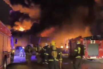 Te&scaron;ka noć za Rusiju: Ukrajinci nastavili s udarima na skladi&scaron;ta, gorjelo i u Sankt Peterburgu